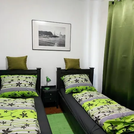 Negy Evszak Vendeghaz Holiday home Abadszalok