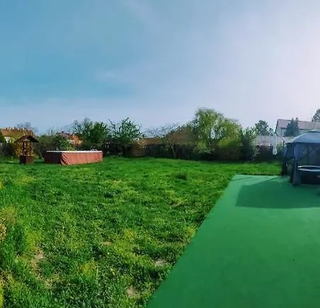 Holiday home Negy Evszak Vendeghaz *