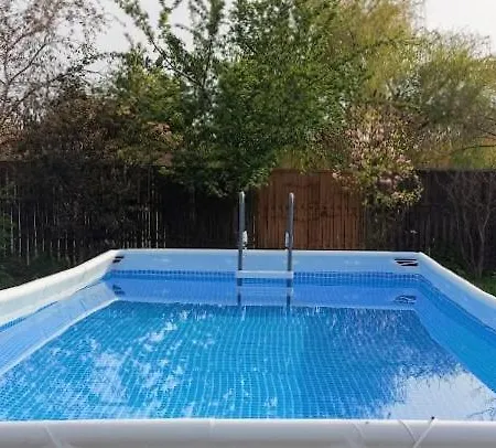 Negy Evszak Vendeghaz Holiday home