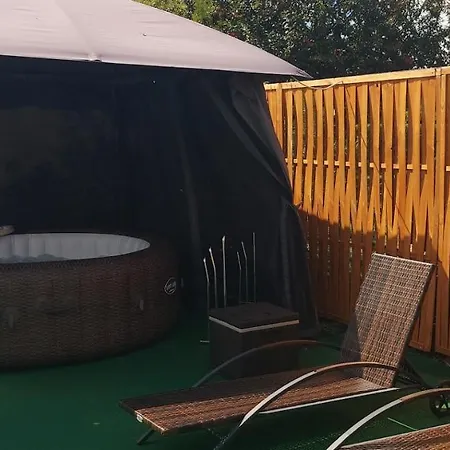 Negy Evszak Vendeghaz Holiday home